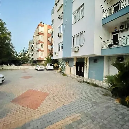 90 Mbps Internet, Plaja Yakin Διαμέρισμα